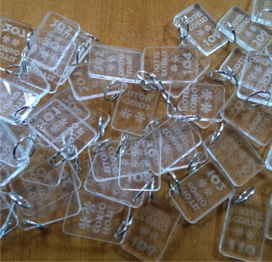 Breloc din plexiglas pentru pensiuni, hoteluri