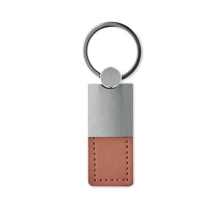 Breloc din metal si piele artificiala personalizat