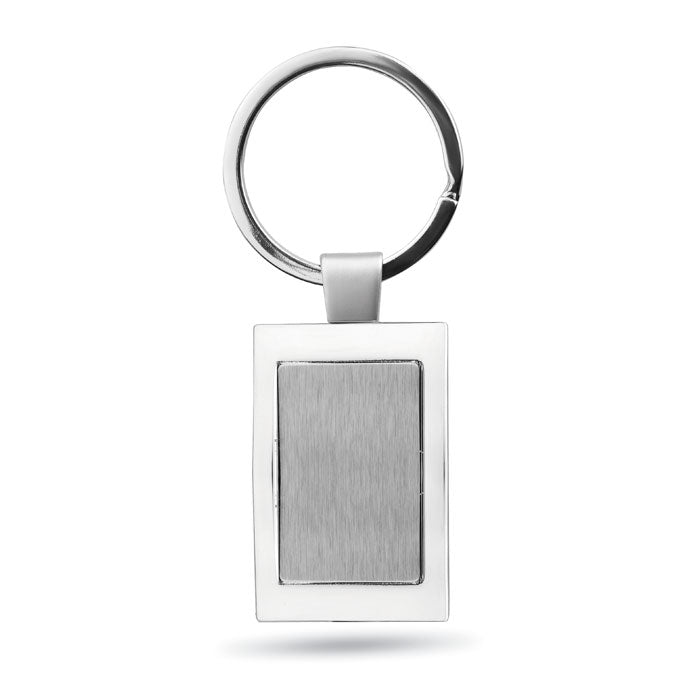 Breloc dreptunghiular din metal